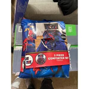Spiderman Comforter Set Twin Full REVERSIBLE 2 PC Includes Pillow Case Carry Bag
